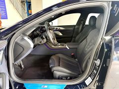 BMW 8 Series 2022 840i xDrive Four-Door Coupe M Sports Package - фото 16