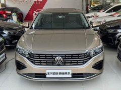 Volkswagen Passat 330TSI Deluxe Edition - фото 2
