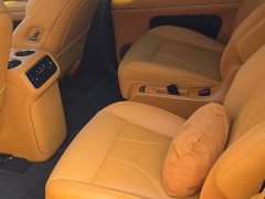 BMW Zhiji LS8 66 Ultra enjoys the luxury of six seats - фото 7