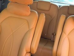 BMW Zhiji LS8 66 Ultra enjoys the luxury of six seats - фото 8