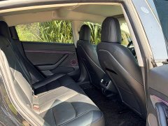 Tesla Model 3 2022 rear-wheel drive version - фото 13