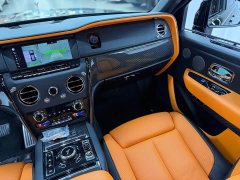 Rolls-Royce Black Badge - фото 12