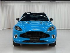 Aston Martin DBX 3.0T STRAIGHT-SIX - фото 1
