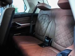 BMW X7 xDrive40i Leading Luxury Package - фото 5
