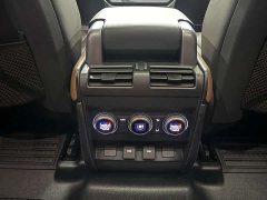 Land Rover Defender facelift 110 3.0T P400 X-DYNAMIC HSE - фото 20