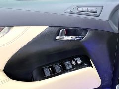 Toyota 2.5L Luxury Edition - фото 19
