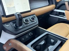 Land Rover Defender 2024 110 3.0T P400 Dark Special Edition - фото 7