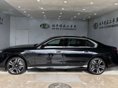 BMW 7 740Li Deluxe Version M - фото 4