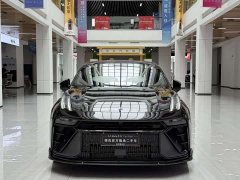 Lynk & Co 03 2.0TD Automatic Performance Package - фото 2