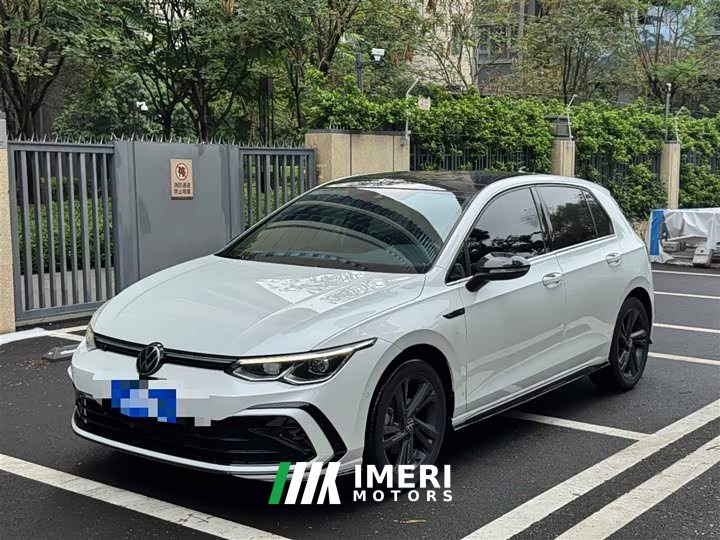 Volkswagen Golf 2021 280TSI DSG R-Line - автомобиль из Китая