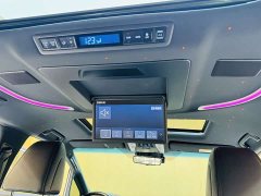 Toyota Alphard Hybrid 2.5L Executive Edition - фото 10