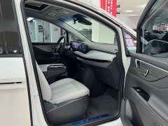 Buick GL8 Smart Edition - фото 10