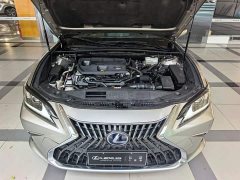 Lexus ES 2021 300h Excellence Edition - фото 4