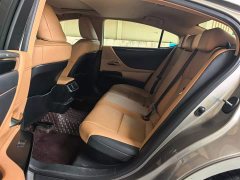Lexus ES 2021 300h Excellence Edition - фото 8