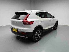 Volvo XC40 T4 AWDLuxury Edition - фото 10