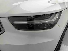 Volvo XC40 T4 AWDLuxury Edition - фото 11