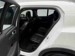 Volvo XC40 T4 AWDLuxury Edition - фото 18