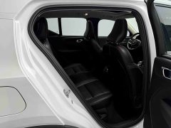 Volvo XC40 T4 AWDLuxury Edition - фото 4