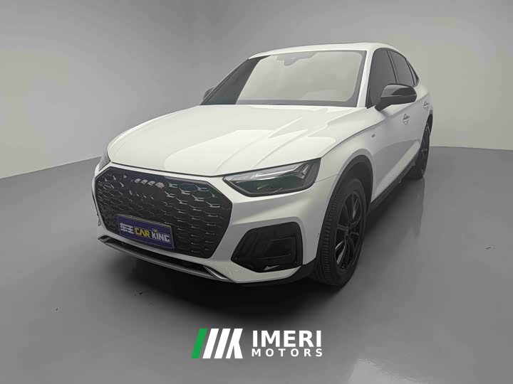 Audi Q5L Sportback 40 TFSI Luxury Version - автомобиль из Китая