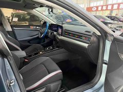 Volkswagen Lamando L 280TSI DSG Hot Chili Edition - фото 16