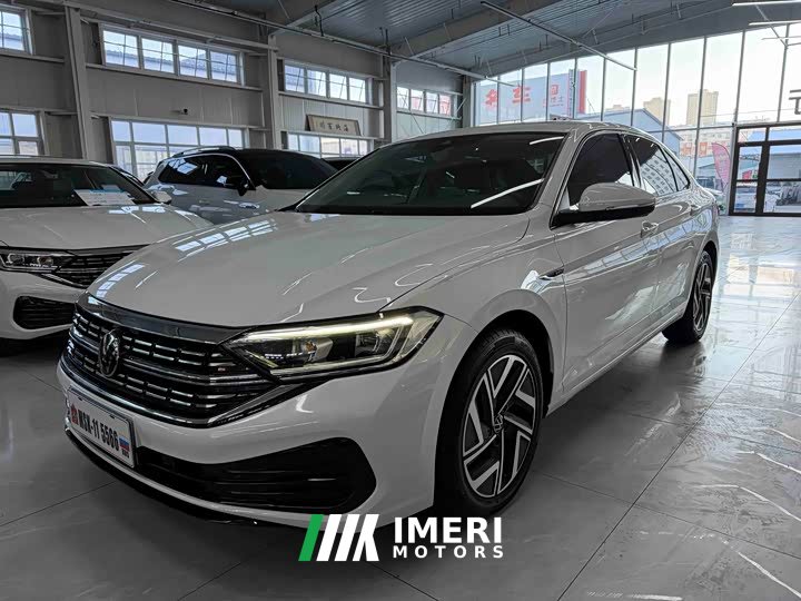Volkswagen 280TSI DSGPlus Edition - автомобиль из Китая