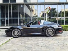 Porsche 911 Targa 4 3.0T - фото 6