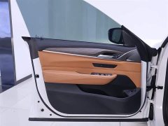 BMW 6GT 630i Luxury - фото 18