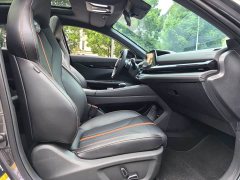 Changan UNI-V 1.5T Prestige Edition - фото 10