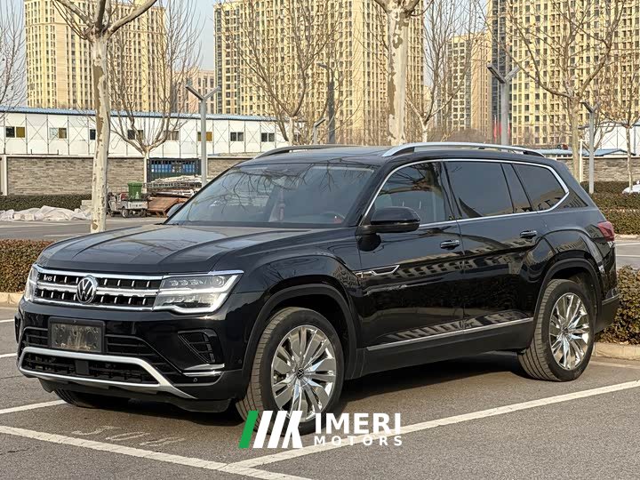 Volkswagen 530 V6 AWDFlagship Edition - автомобиль из Китая