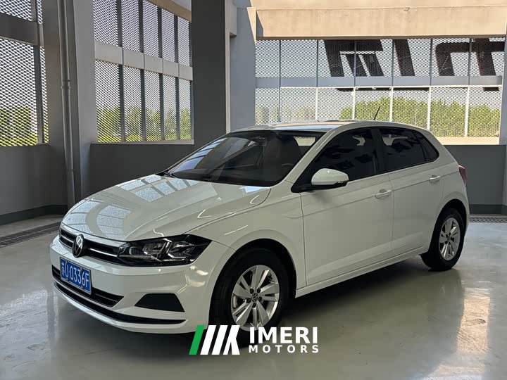 Volkswagen Polo Plus 1.5L Edition - автомобиль из Китая