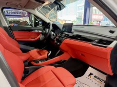 BMW X2 sDrive25i M - фото 12