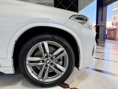 BMW X2 sDrive25i M - фото 17