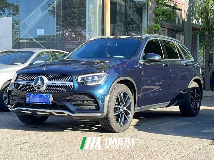 Mercedes-Benz GLC 260 L 4MATIC Luxury Version