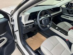 2.0T 2WDDeluxe Edition - фото 5