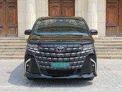 Toyota Alphard Hybrid 2.5L Exclusive Gold Edition - фото 2