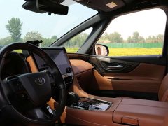Toyota Alphard Hybrid 2.5L Exclusive Gold Edition - фото 7