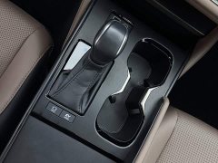 Lexus ES 300h Premium Edition - фото 14