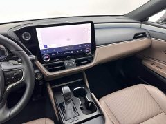Lexus ES 300h Premium Edition - фото 15