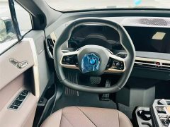 BMW iX xDrive40 - фото 11