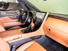 Vellfire 2024 Crown Hybrid 2.5L Supreme Executive Edition - фото 9