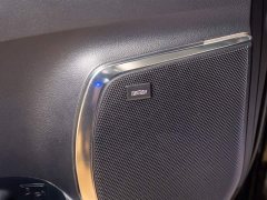 Lexus LM 2020 300h seven-seater elegant version - фото 13