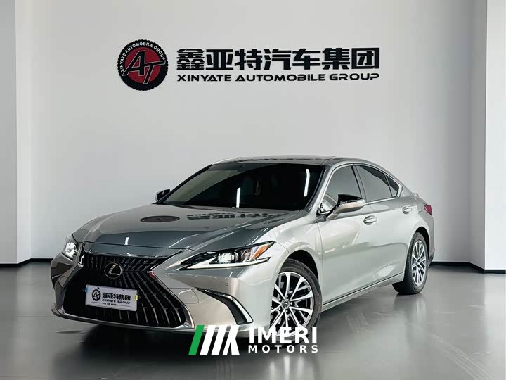 Lexus ES 2022 300h Excellence Edition