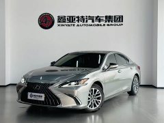 Lexus ES 2022 300h Excellence Edition - фото 1
