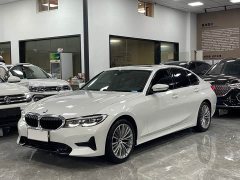 BMW 3 320i - фото 1
