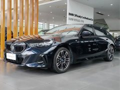 BMW 5 Series 530Li M Sport Package - фото 1