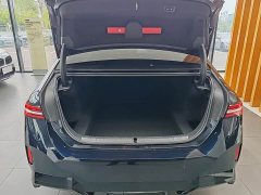 BMW 5 Series 530Li M Sport Package - фото 8