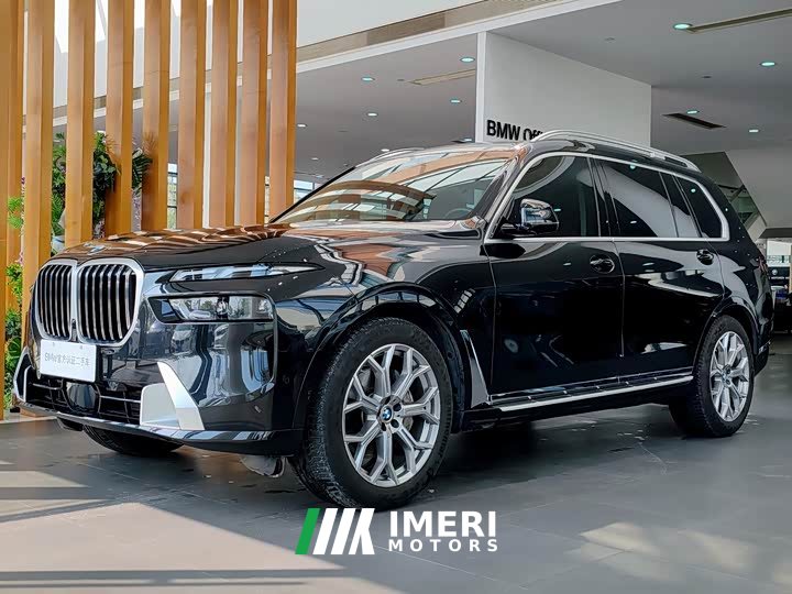 BMW X7 xDrive40i VersionLuxury - автомобиль из Китая