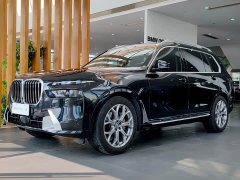 BMW X7 xDrive40i VersionLuxury - фото 1