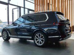 BMW X7 xDrive40i VersionLuxury - фото 4