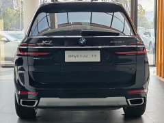 BMW X7 xDrive40i VersionLuxury - фото 7